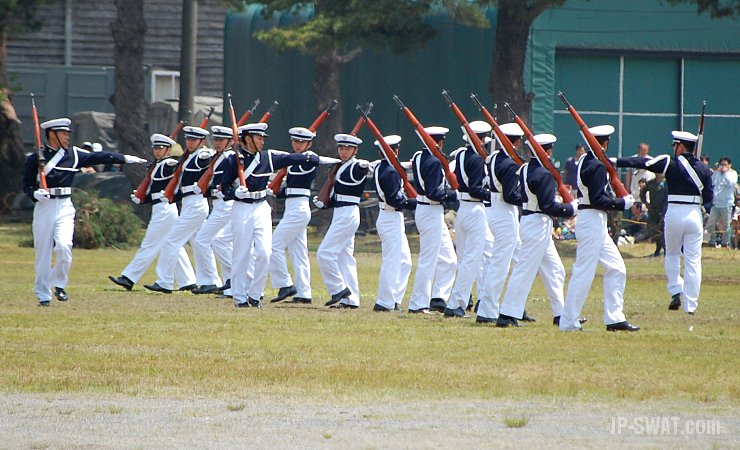 2010年5月16日　陸上自衛隊新発田駐屯地創設57周年記念行