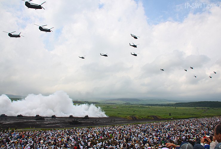 2013年8月22日　陸上自衛隊　平成25年度富士総合火力演習