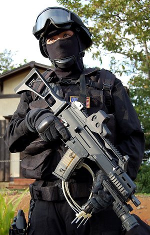 警察swat装備 日本警察特殊部隊愛好会 Jp Swat Japan Police Special Weapons And Tactics